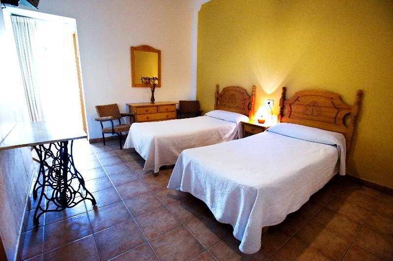 Hostal La Palma フォルネイス エクステリア 写真