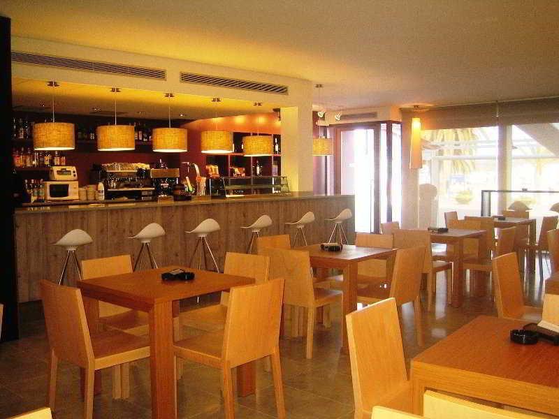 Hostal La Palma フォルネイス エクステリア 写真